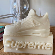 Load image into Gallery viewer, Supreme Logo Candle
