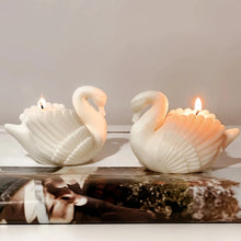 Load image into Gallery viewer, White Swan Candle
